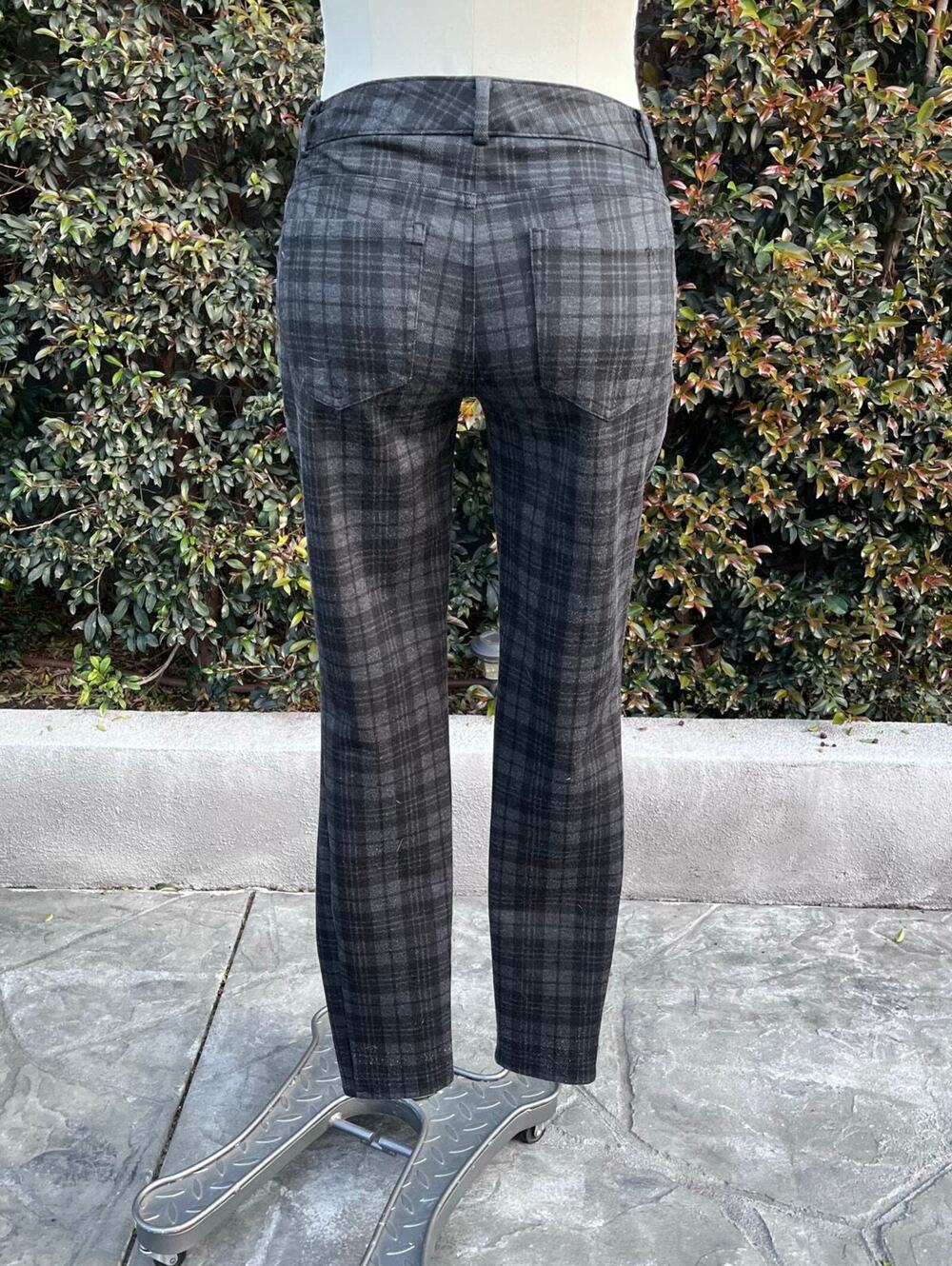 DKNY Women’s Black Grey Plaid Pants Size 4 Preppy Twee Emo